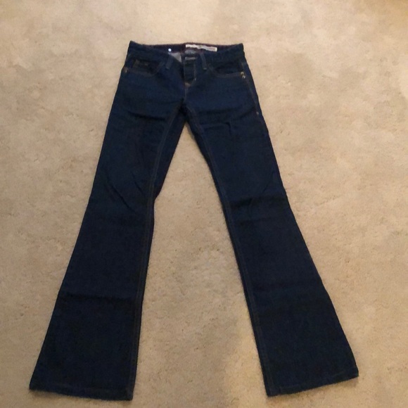 Women’s never worn jeans. DKNY - Picture 1 of 2